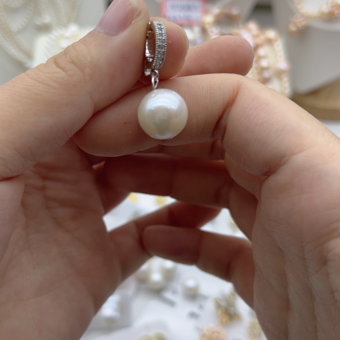 淡水珍珠颈饰未镶嵌