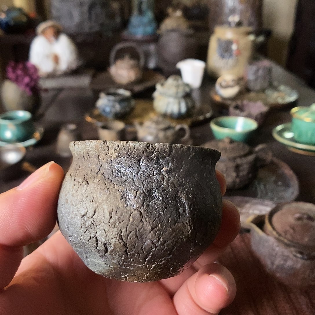 好***来手工制作柴烧茶具