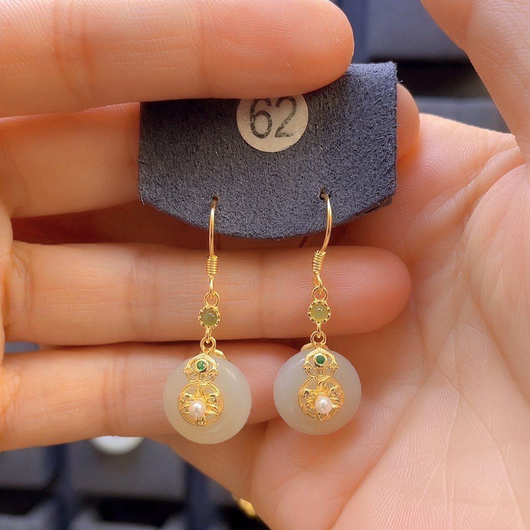 和田玉耳饰银S925镀金镶嵌