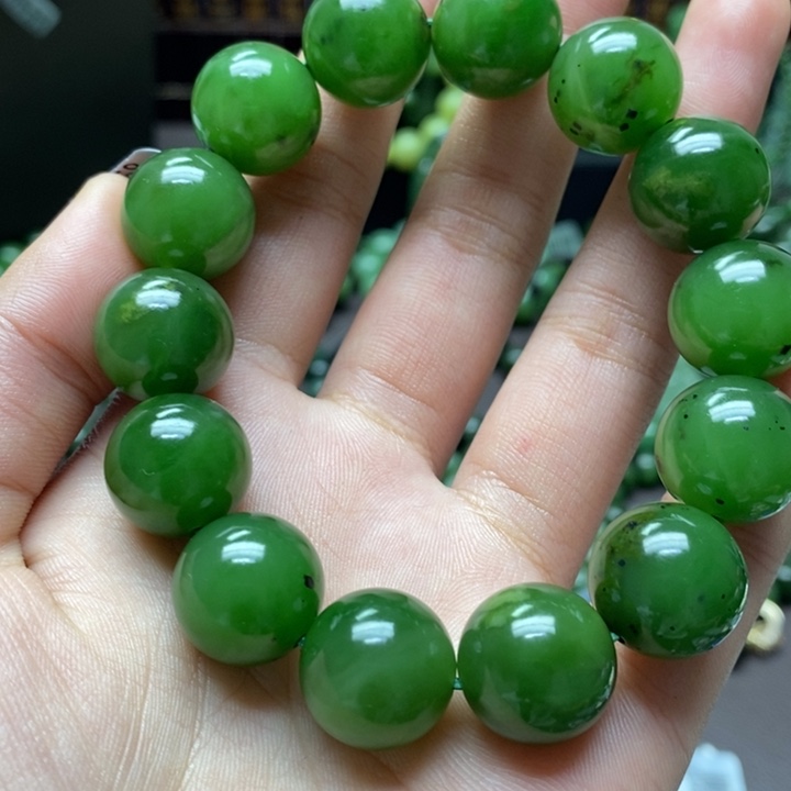 和田玉手串未镶嵌