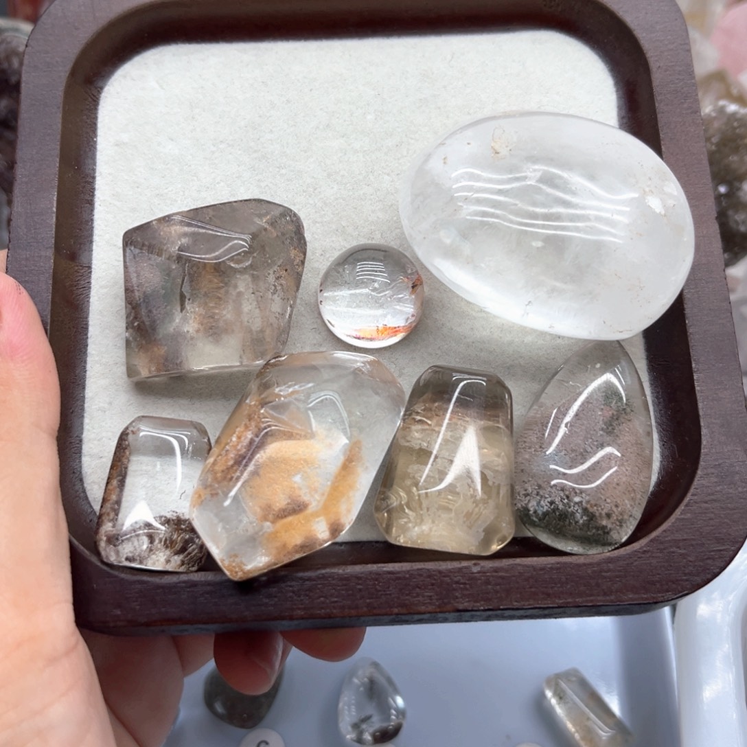 C***y水晶未镶嵌珠宝半成品16