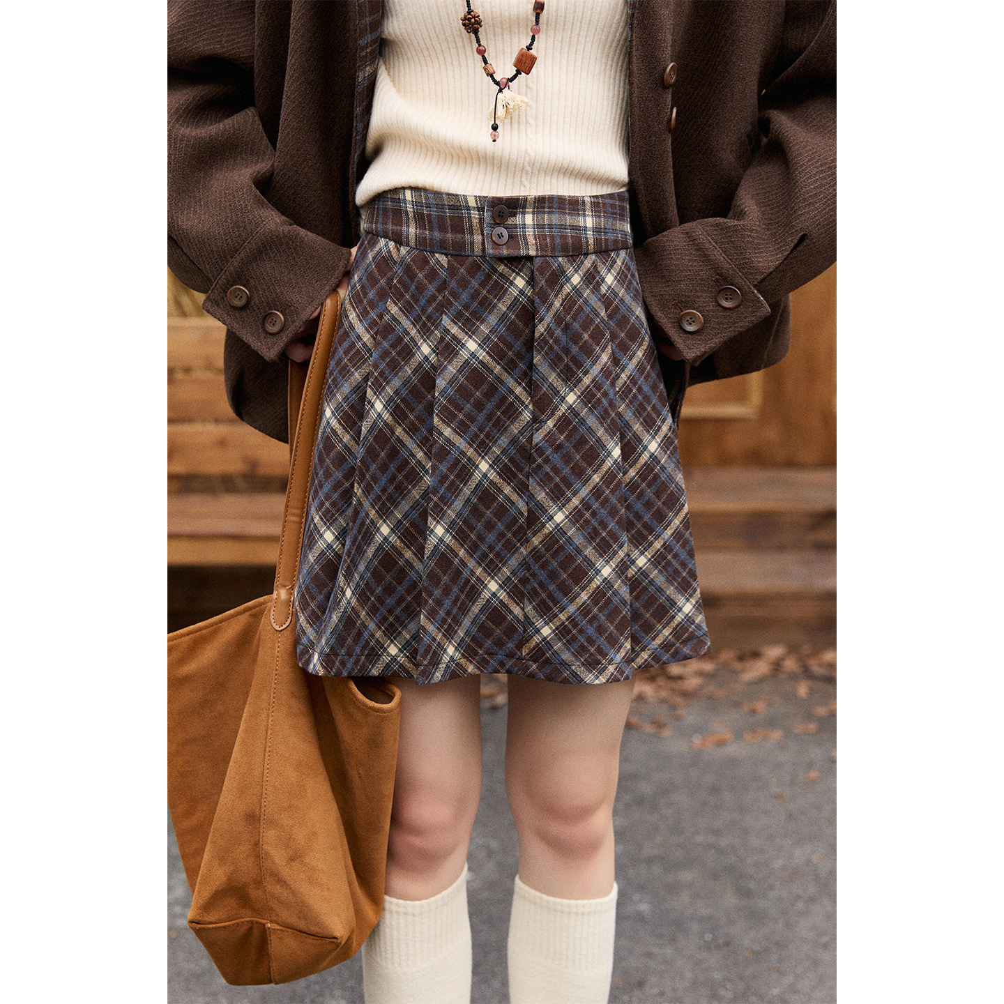 谜秀新品复古格纹毛呢短裙2025秋冬高腰显瘦设计款咖色显瘦半身裙