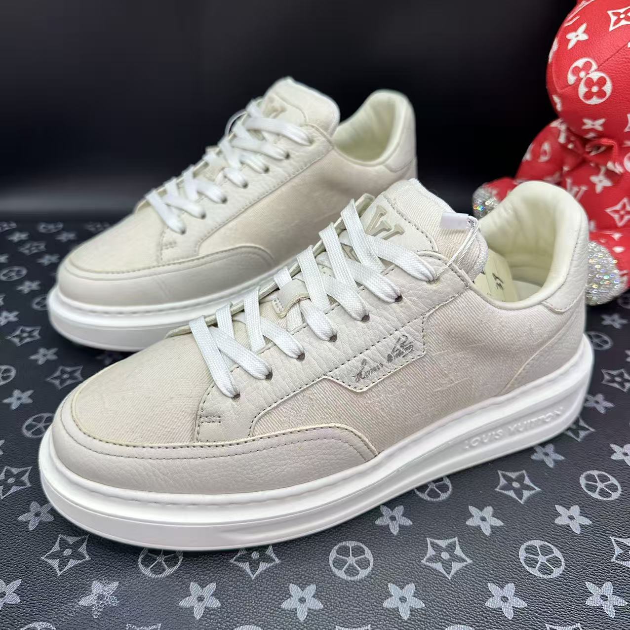 95新 LouisVuitton/路易威登 米色帆布老花休闲松糕鞋多尺码