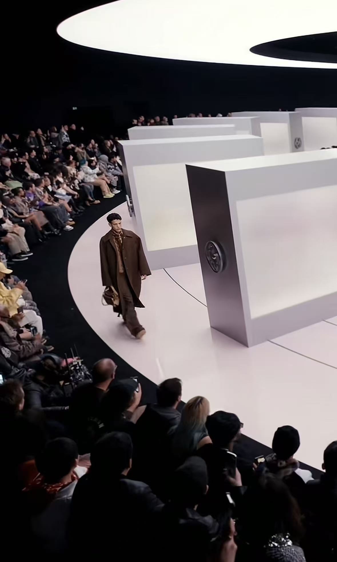 【24号链接-阿楼立领外套】时尚重磅日常宽松男款外套-HMY126