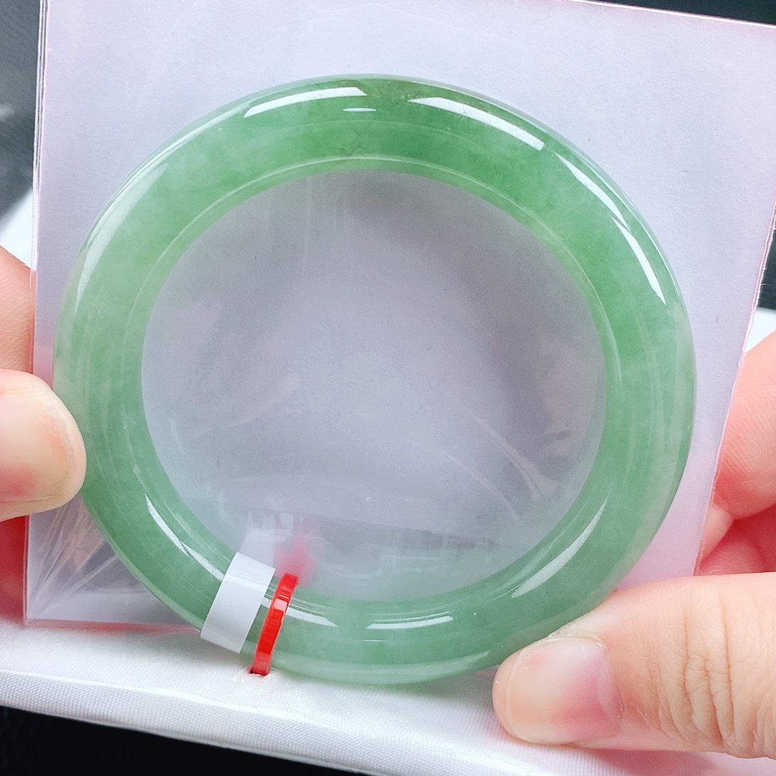 未镶嵌手镯翡翠52圈