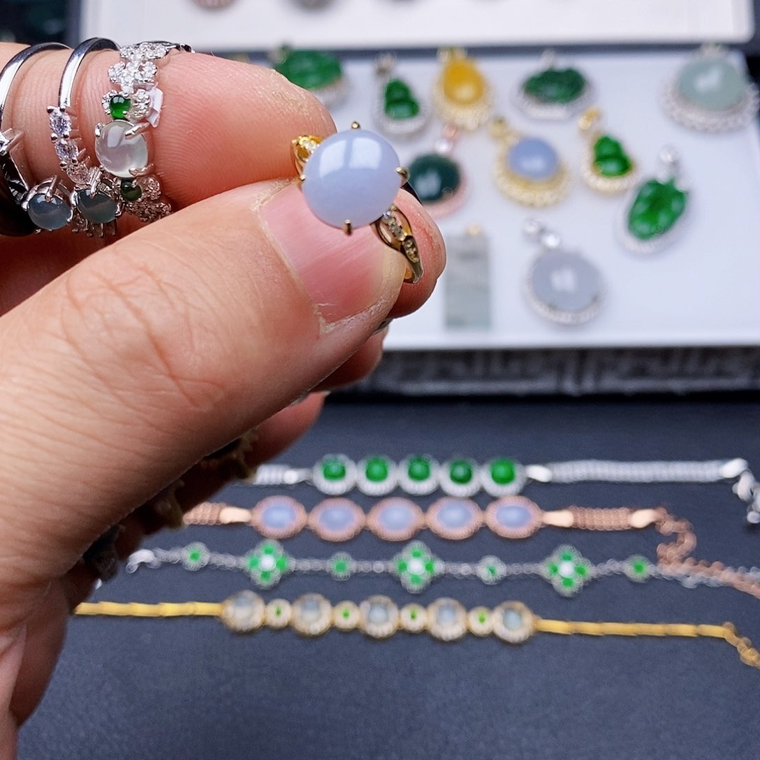 翡翠戒指银S925镶嵌戒指