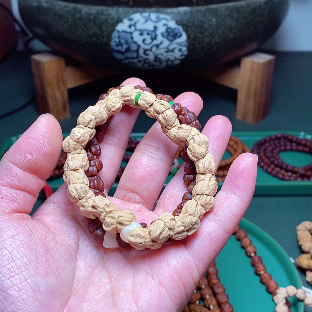 柏香籽/百香籽吊坠215.9➕