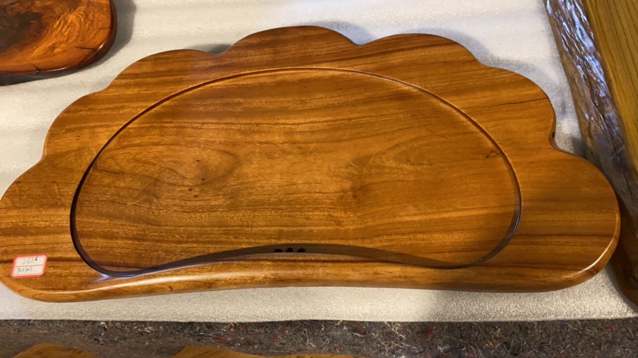 原木手工雕刻整块实木随形半花朵简约茶盘（70-34.5-4.5）