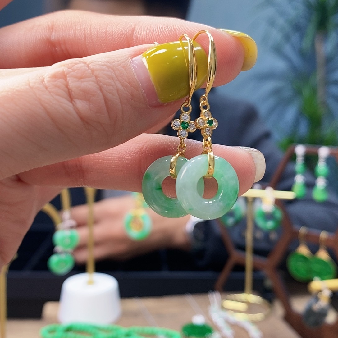 翡翠耳饰银S925镶嵌翡翠