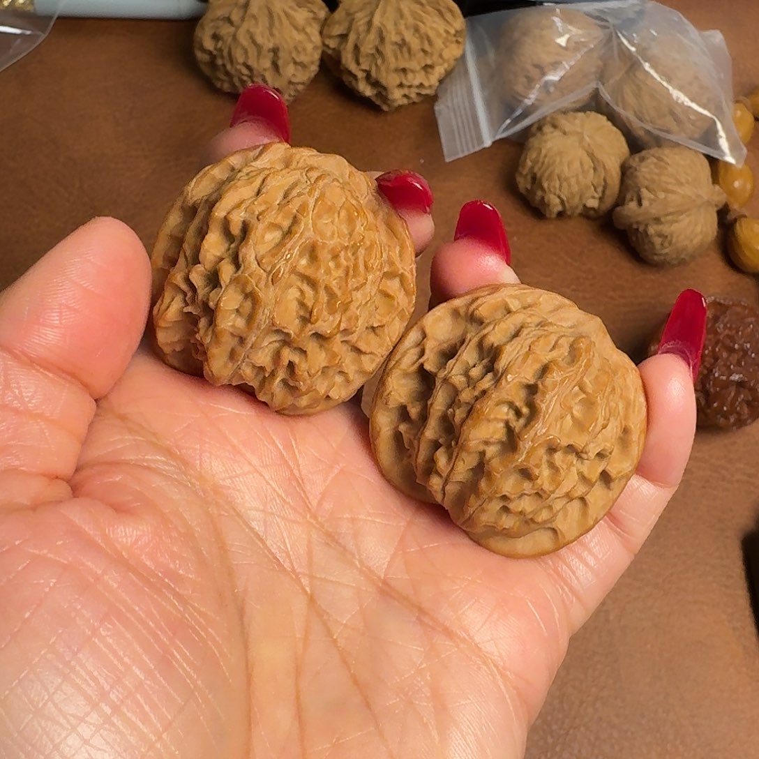 文玩核桃吊坠全品平顶狮子头