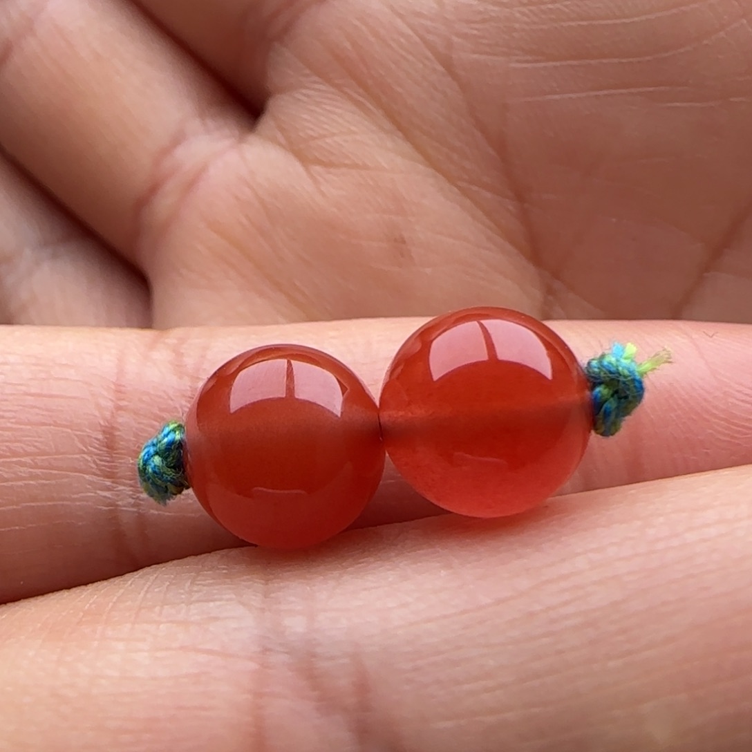 南红玛瑙圆珠9.2一对未镶嵌