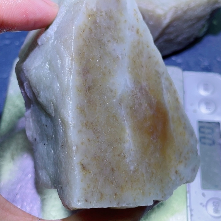 和田玉（糖玉）未镶嵌珠宝半成品