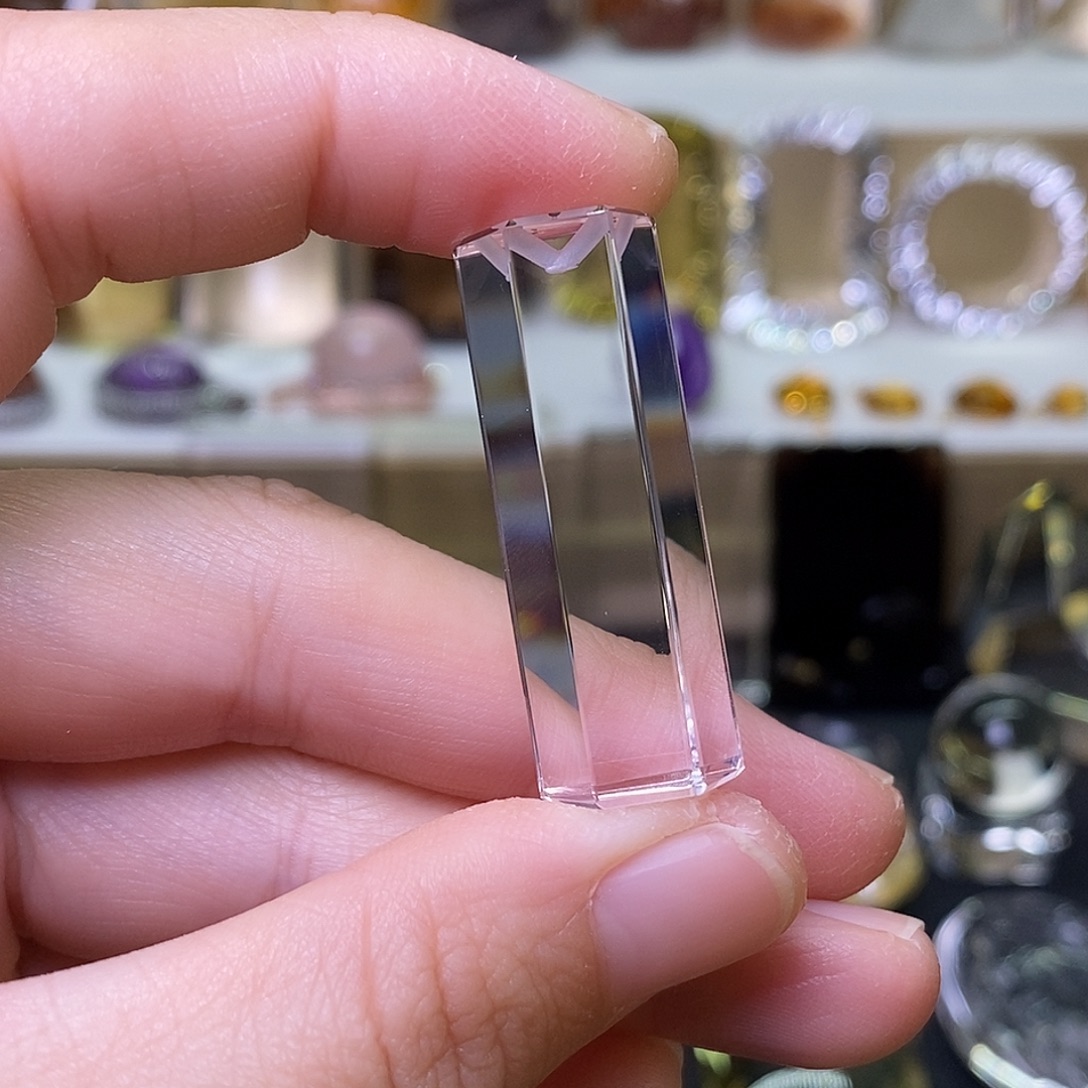 喜***美未镶嵌吊坠(赠链)水晶