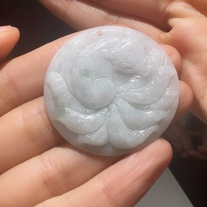 翡翠颈饰未镶嵌翡翠首饰