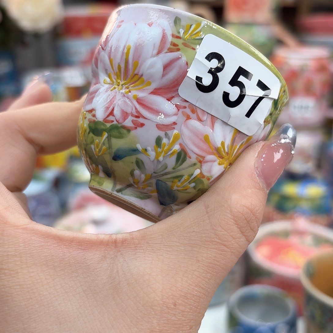 瓷片在这里我们都有很多话需要对