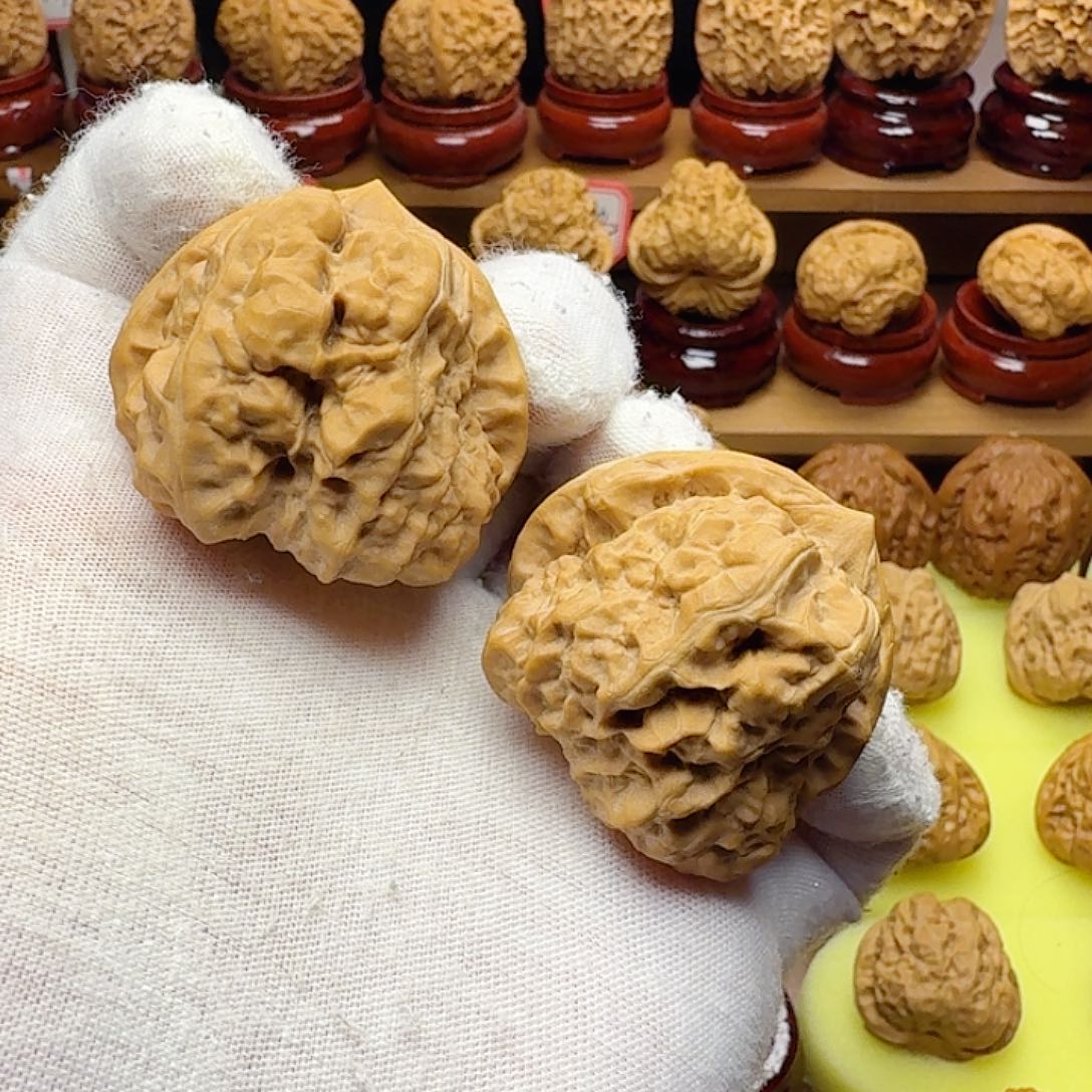 文玩核桃吊坠44三角蛙