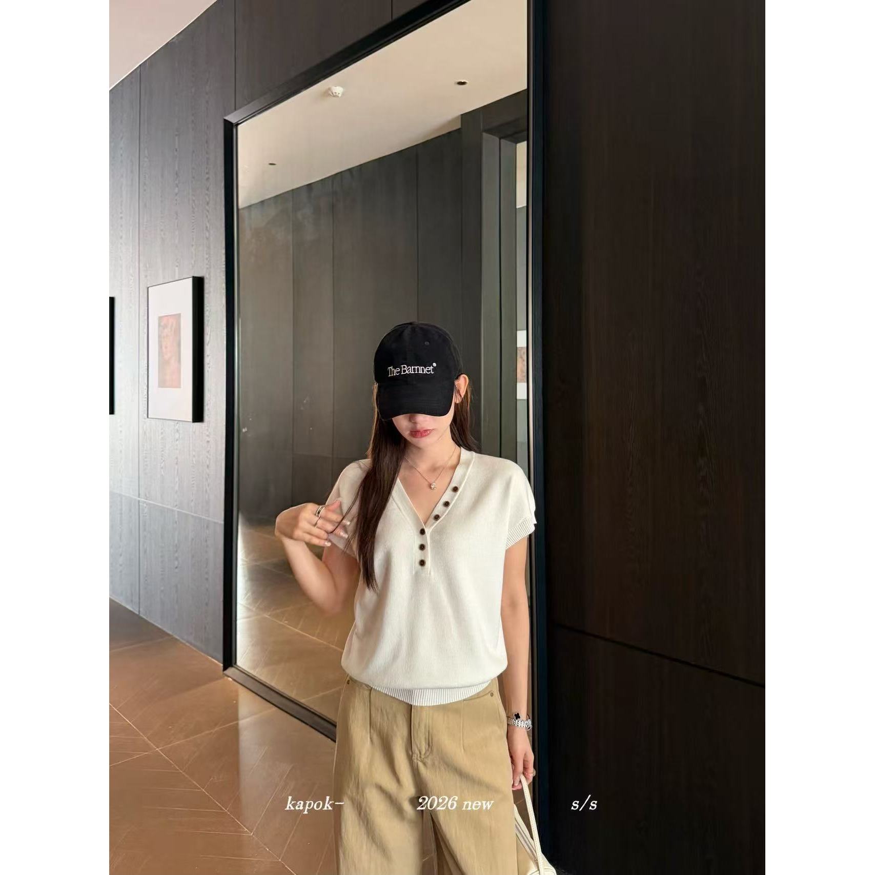 26710#KAPOK#简约风穿搭~超韩百搭V领气质针织上衣（福利）