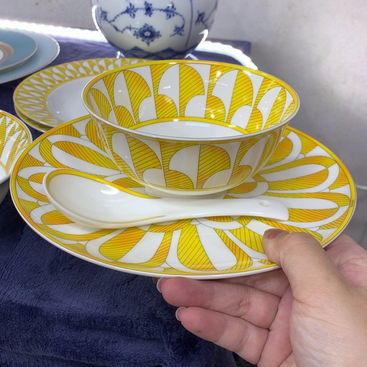 瓷片咖啡的香气是一