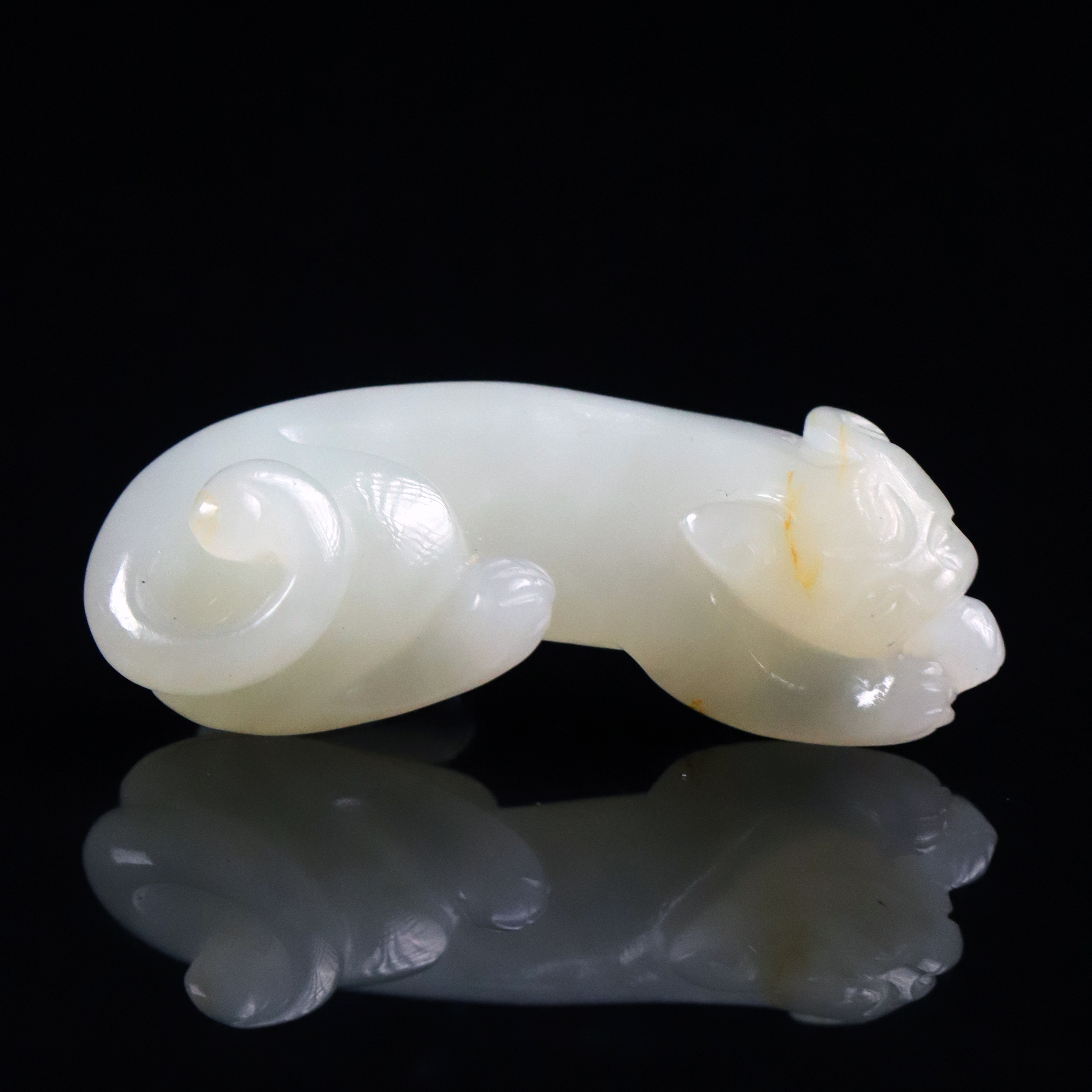 清代和田玉瑞兽花件-NX