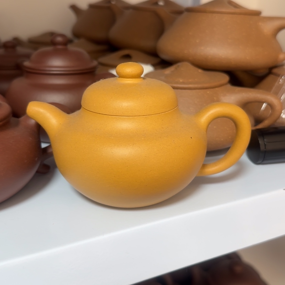 茶壶紫砂柿圆220cc黄段