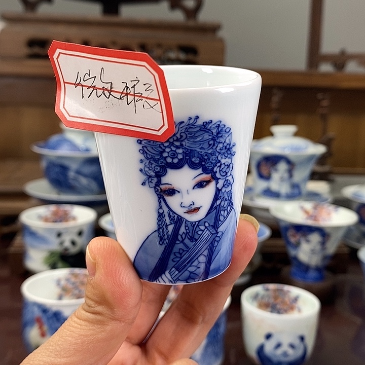 杯景德镇手工手绘陶瓷，高亮兴老师作品