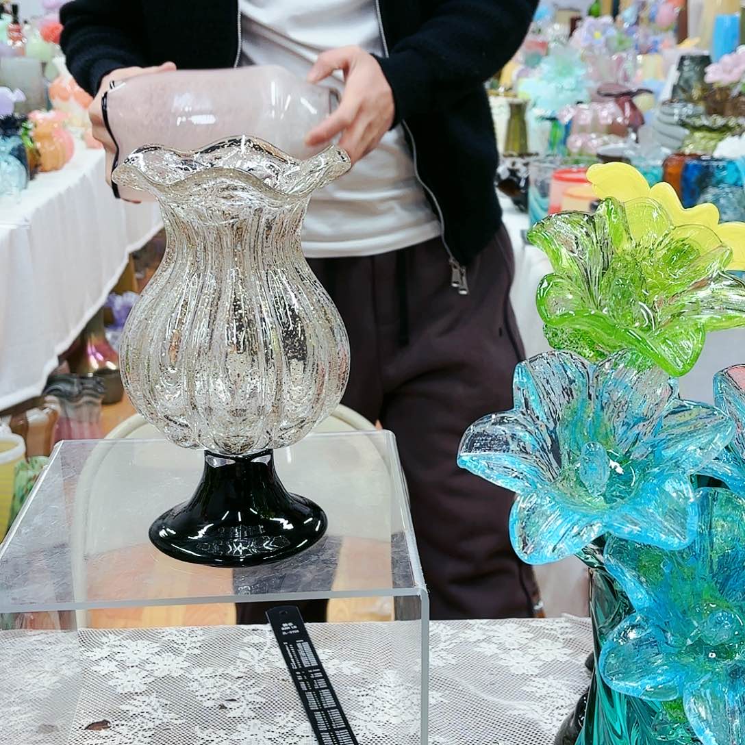 福利不退不换琉璃花瓶艺术品