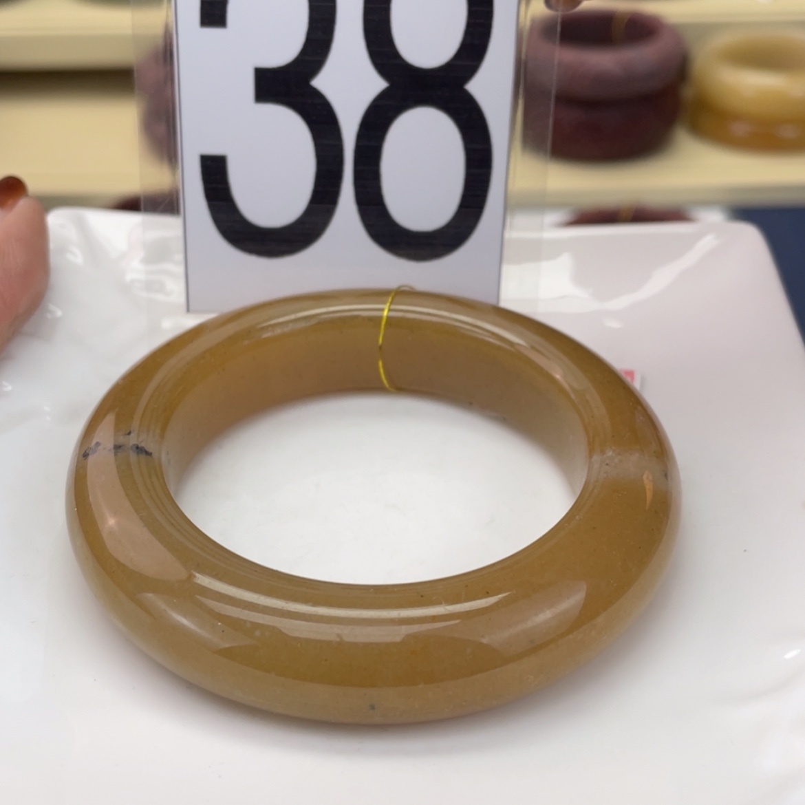 【闪购商品】石英质玉手镯未镶嵌