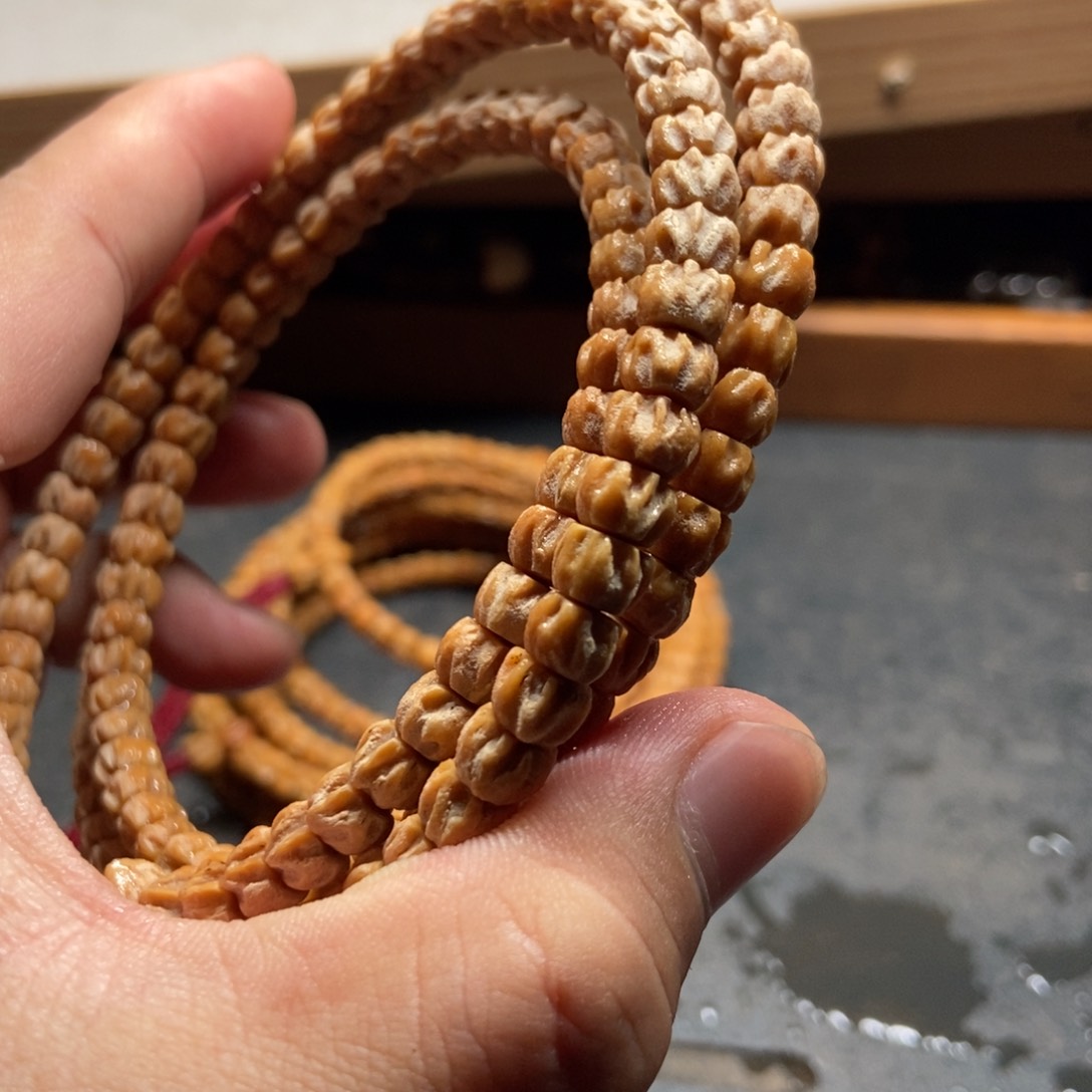 柏香籽/百香籽吊坠