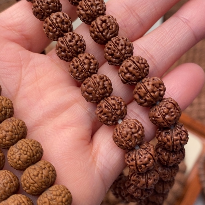 【闪购商品】金刚菩提吊坠@****纯血老树王108