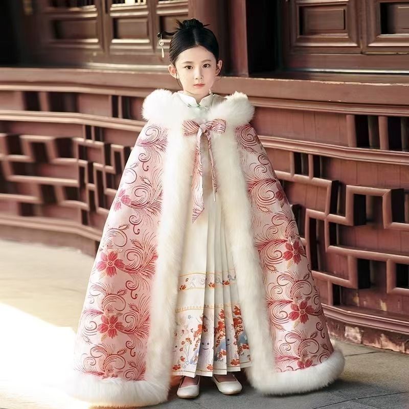 儿童汉服斗篷秋冬外出中国风女童长款公主连帽披风小女孩保暖披肩