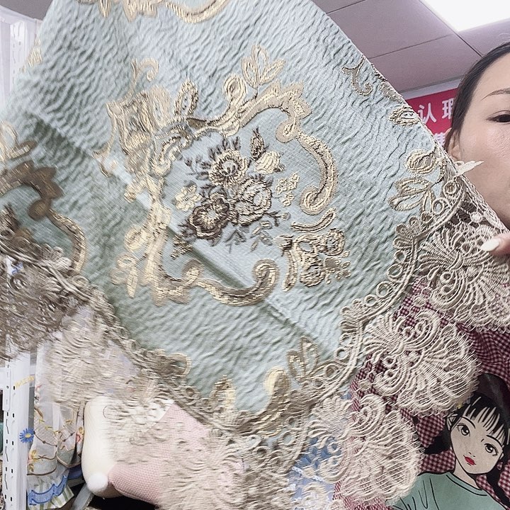 毛绒啦咯啦咯啦咯啦咯啦