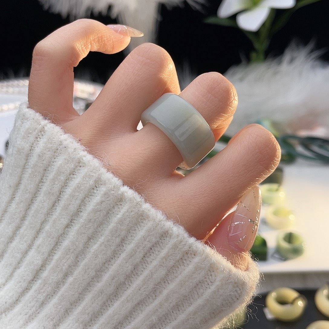 和田玉未镶嵌戒指k129 奶蓝圆切18.0mm