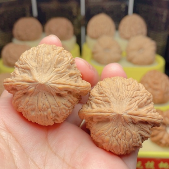 文玩核桃吊坠41全品泥鳅背