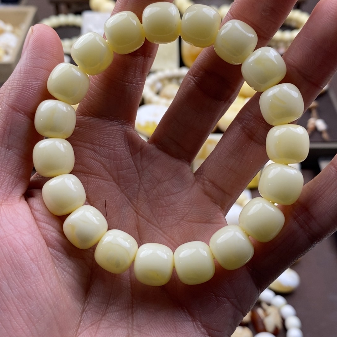 琥珀裸石未镶嵌蜜蜡蜜蜡吊坠项链