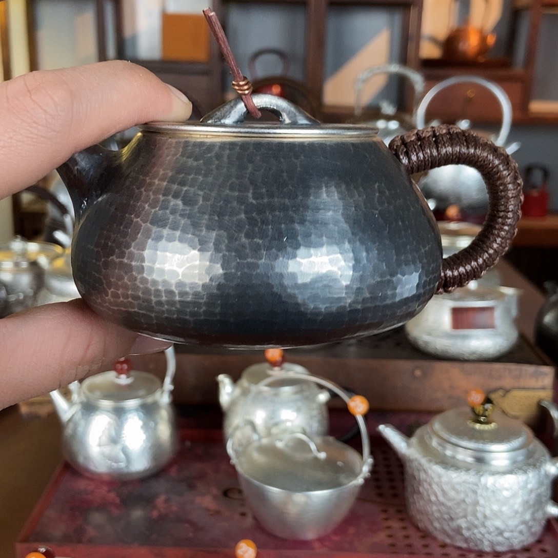 纯手工制作一铜壶或