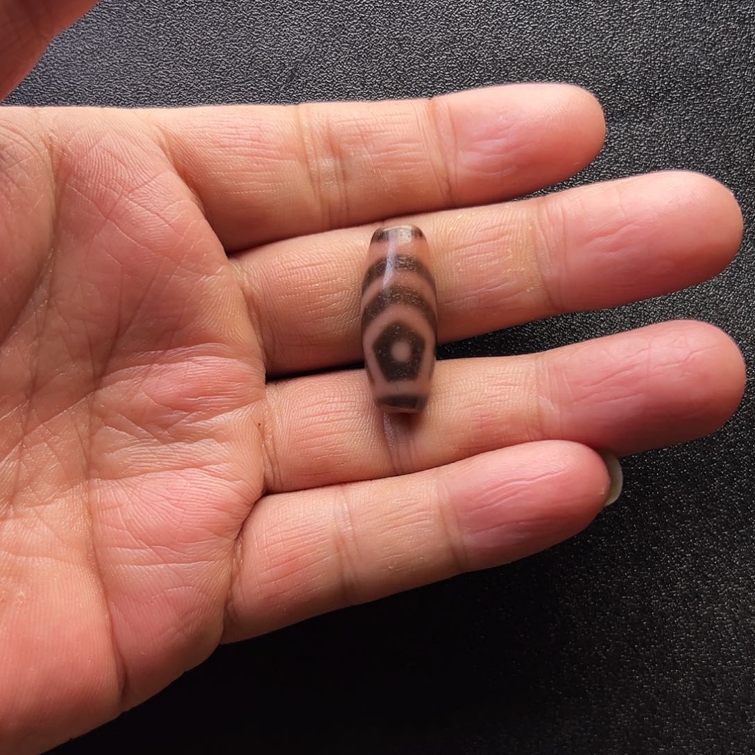 玛瑙/玉髓颈饰未镶嵌鬼*墙