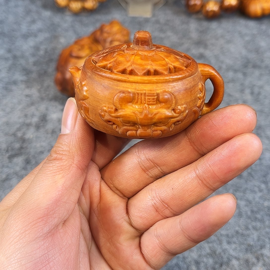 柏木（崖柏）精品把件