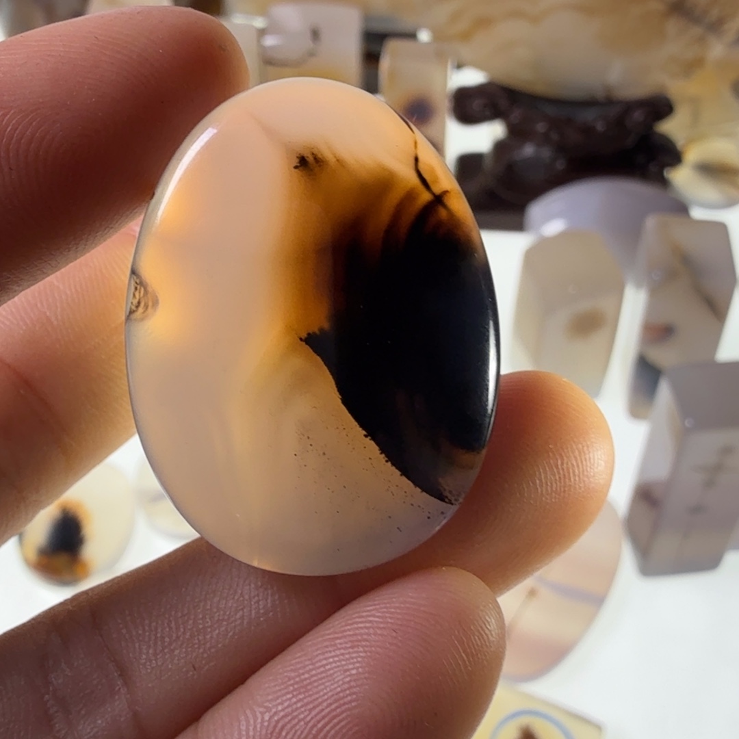 玛瑙/玉髓未镶嵌珠宝半成品
