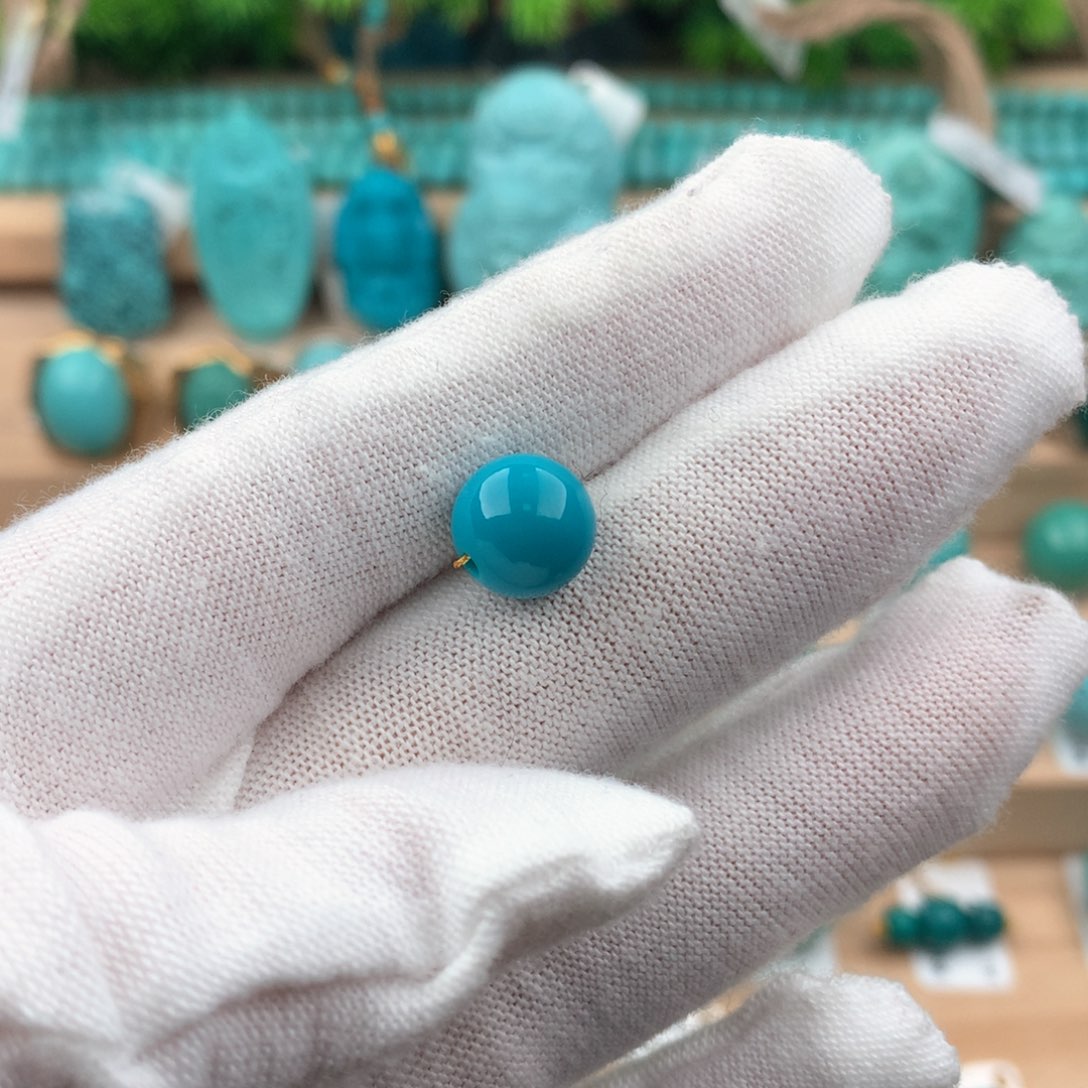 绿松石配饰未镶嵌赫*