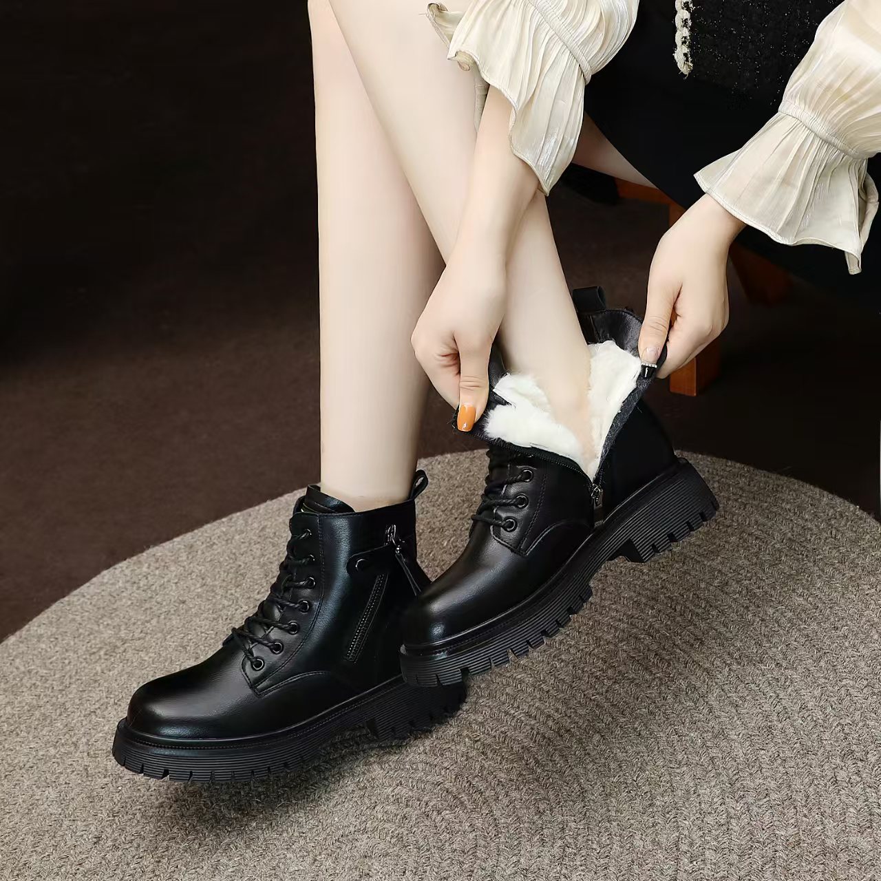 百搭粗跟马丁靴女款冬季女鞋加绒加厚保暖真皮女靴子雪地靴厚底