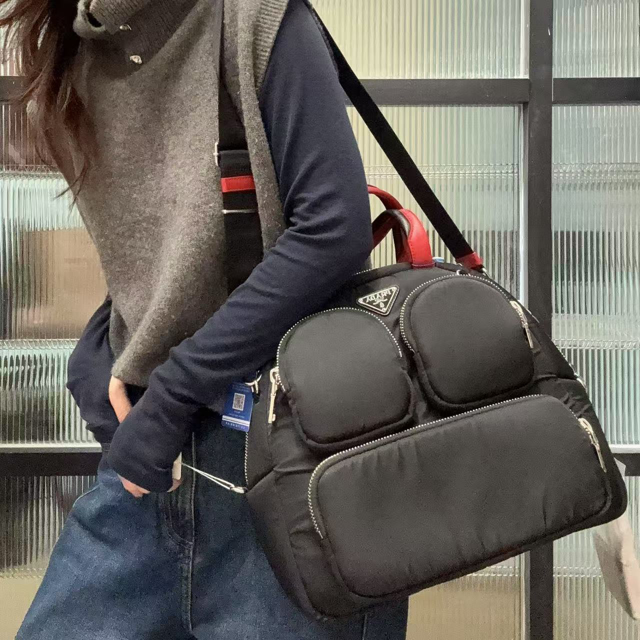 95新 Prada/普拉达 【蕾】 98 0259 黑色飞机包单肩包