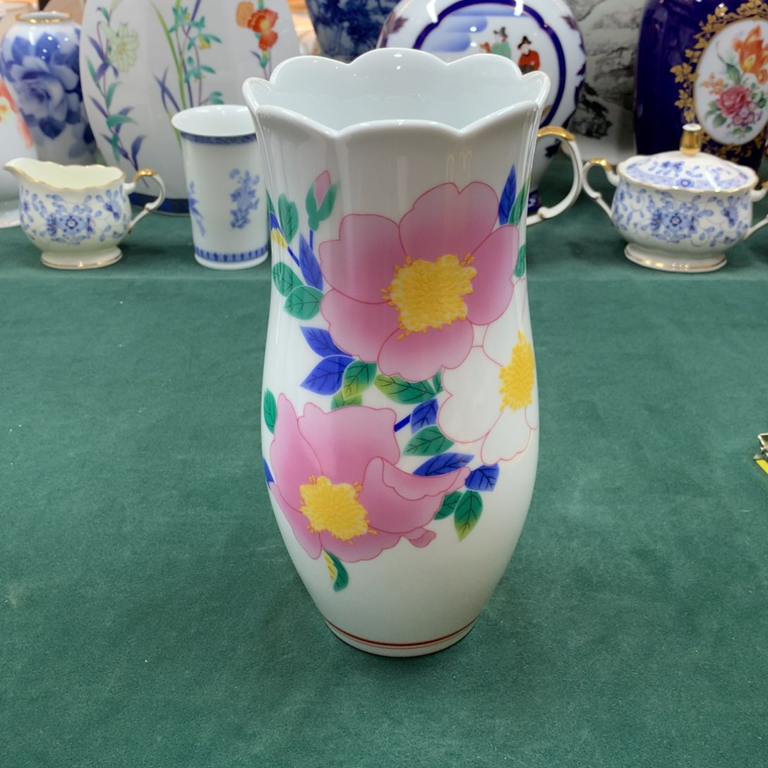 摆件全是大漂亮瓷器啊美美哒