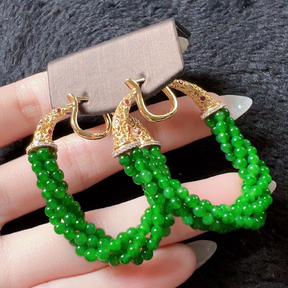 翡翠耳饰18K金镶嵌签收后24小时鉴赏期，过时不退