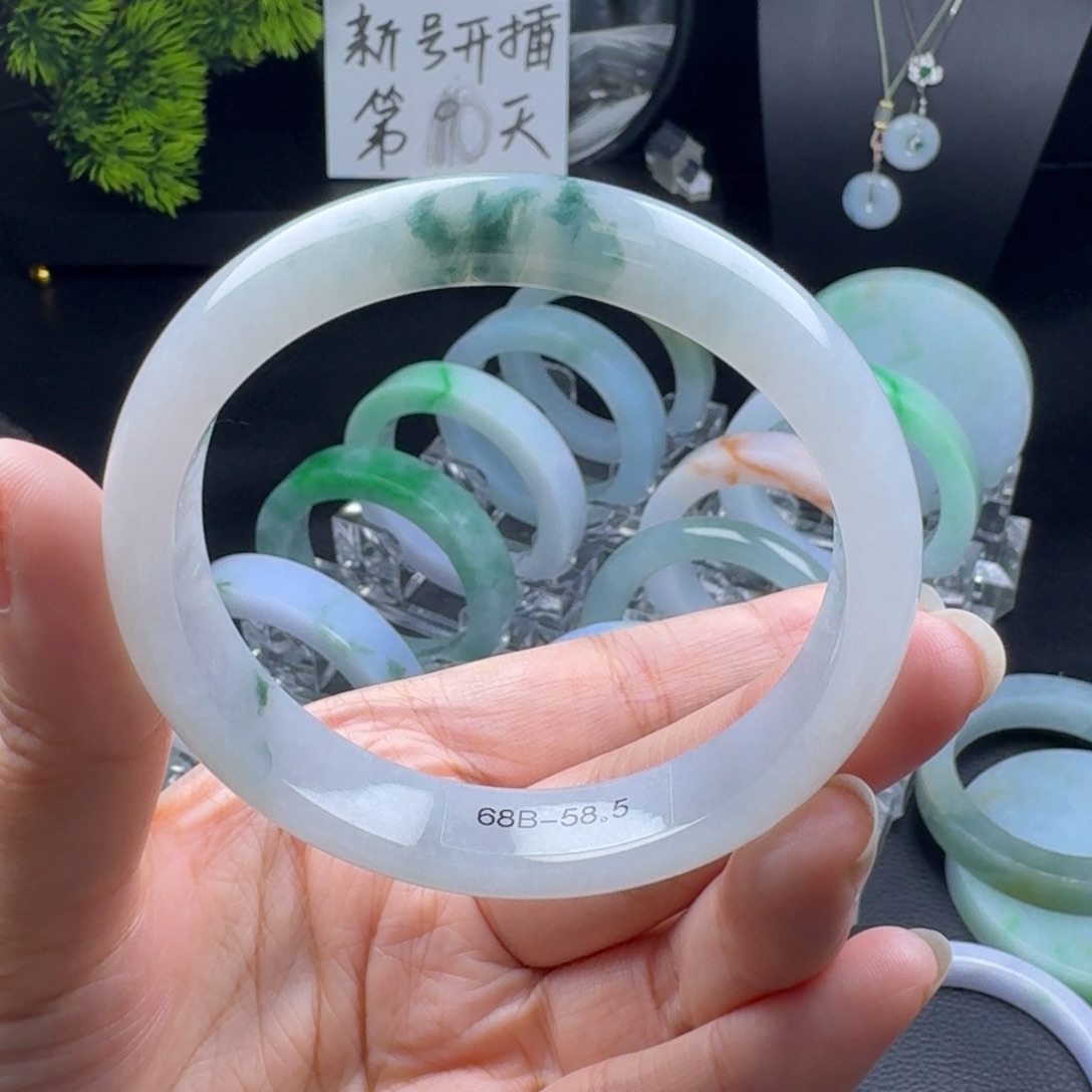 定制翡翠未镶嵌天然翡翠
