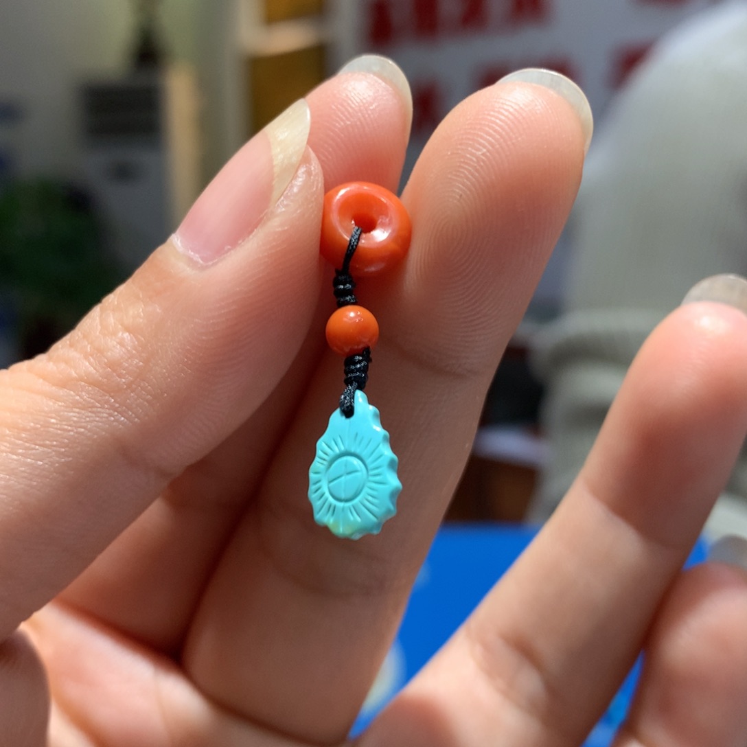 未镶嵌配饰南红玛瑙