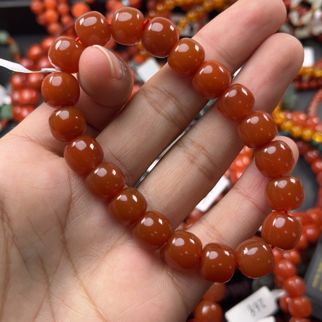 南红玛瑙未镶嵌珠宝奇石10.3mm