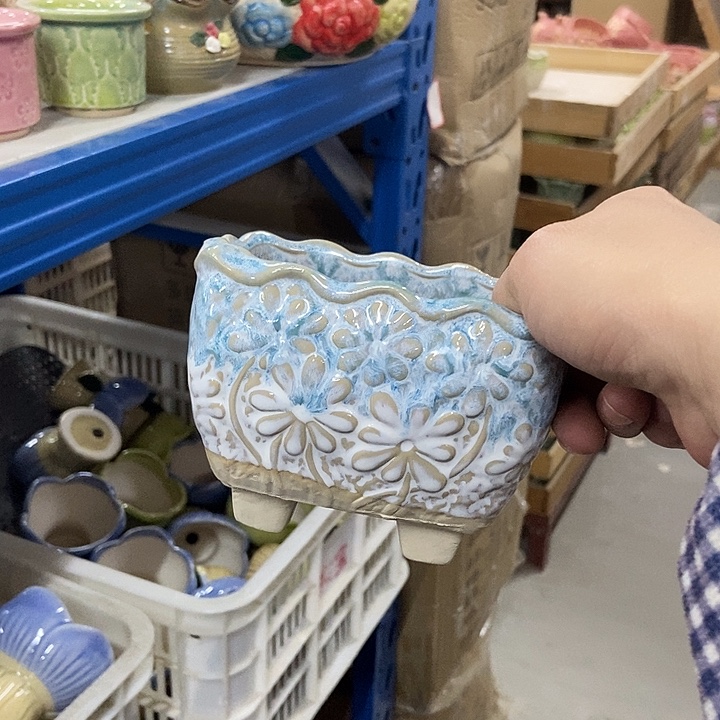 花盆单场满9.9发货12×9.5×9