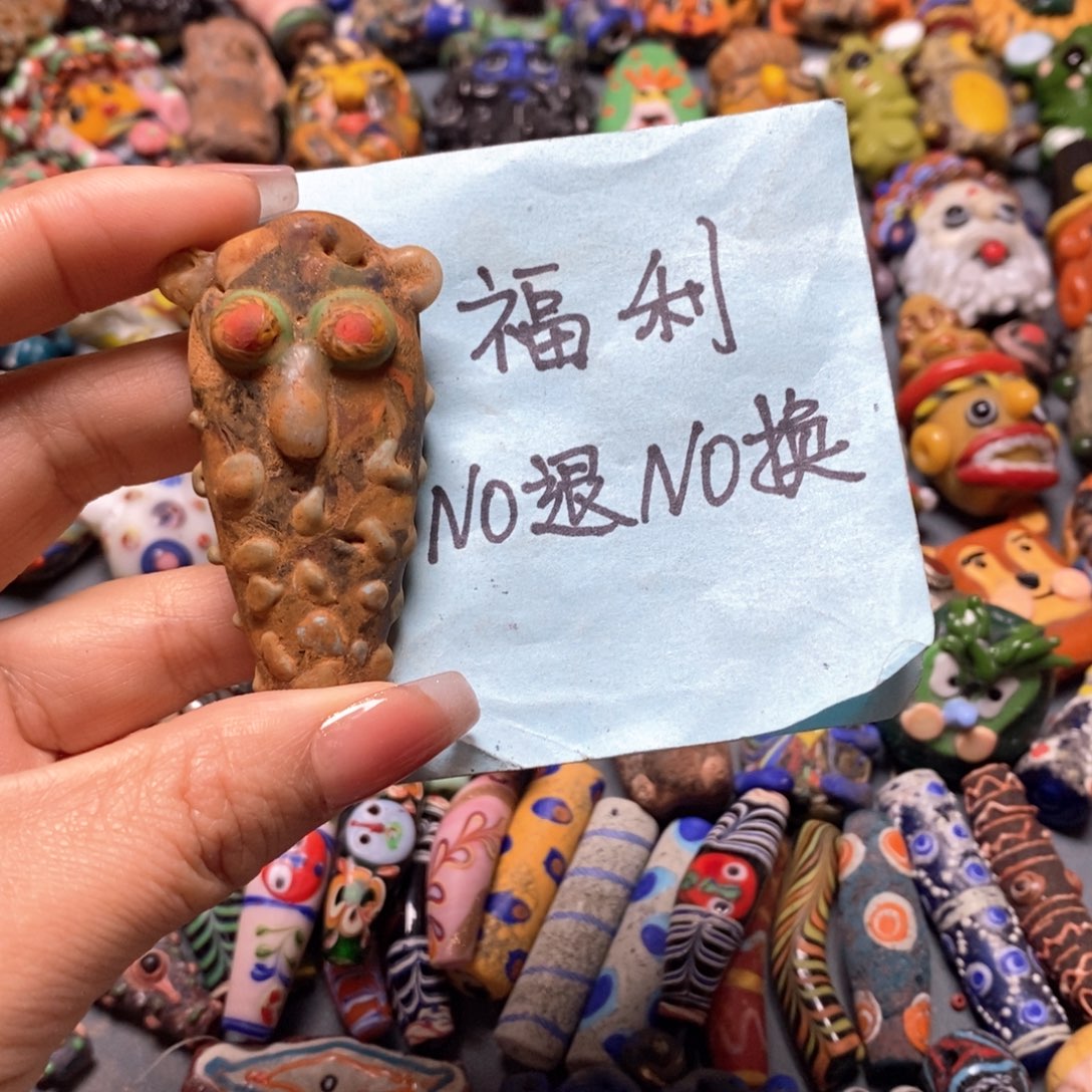 琉璃颈饰印度尼西亚猫头鹰