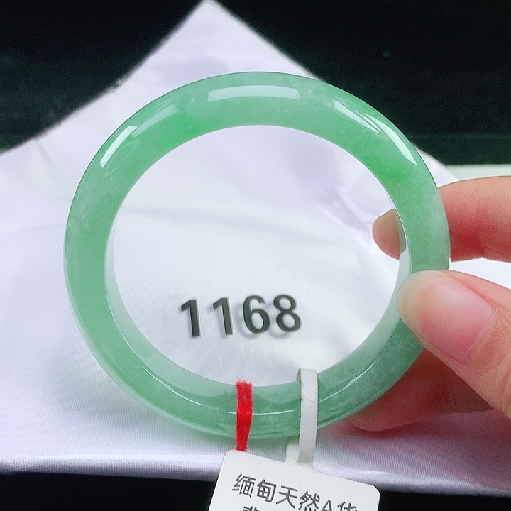 未镶嵌手镯翡翠翡翠手镯