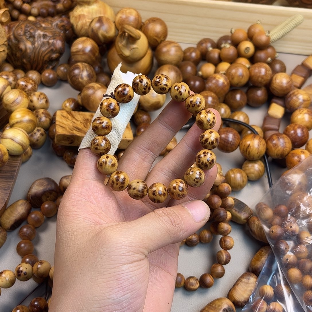 以****手串/手链柏木（崖柏）12满留疤